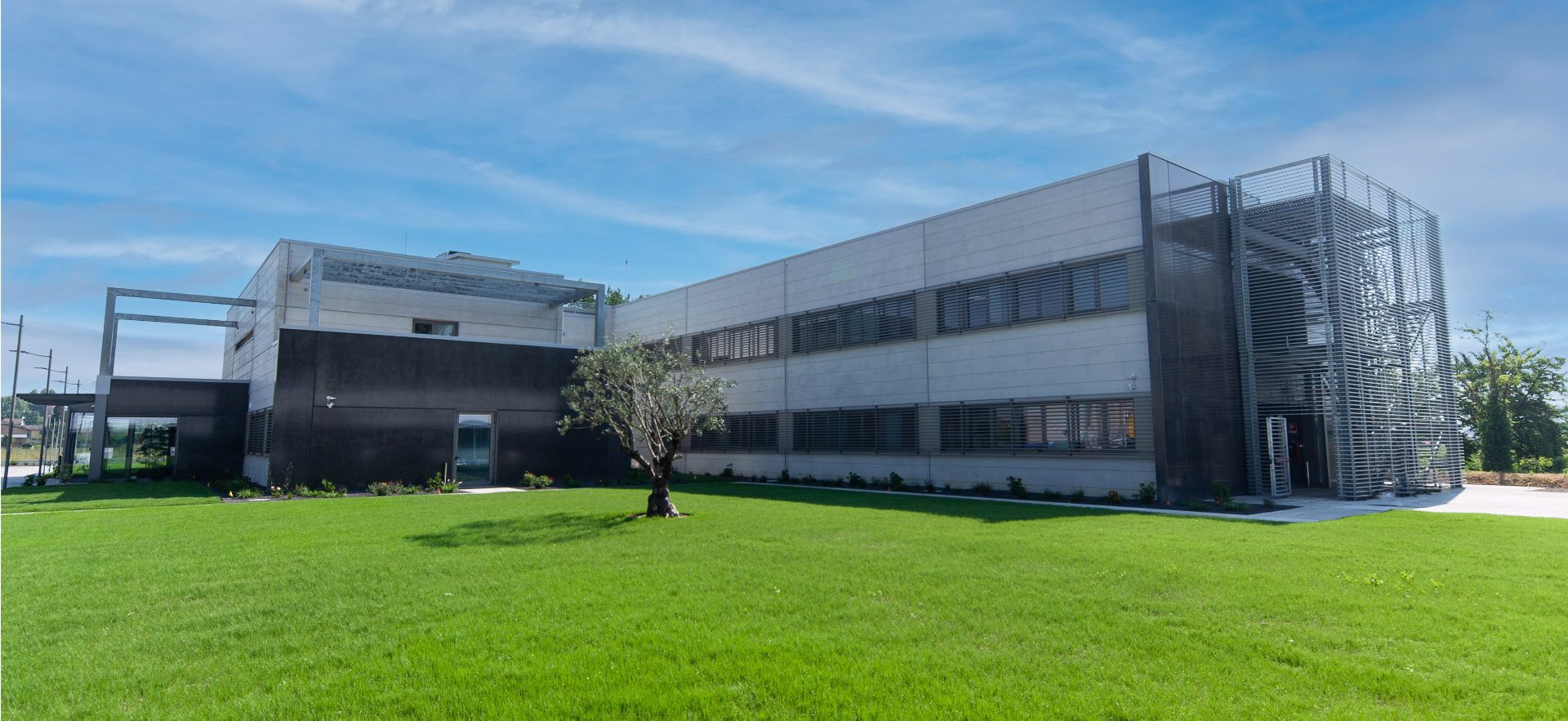 Foto azienda per contatti